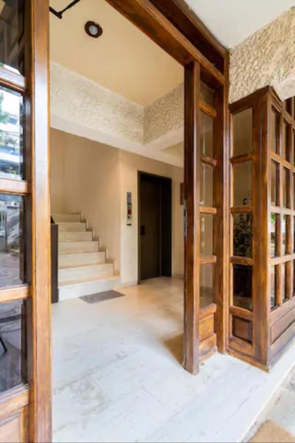 Βright Walled Designed Apt In Glyfada Center Athènes Extérieur photo
